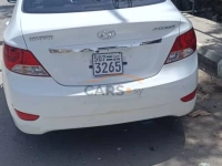 Hyundai Accent <span></span>