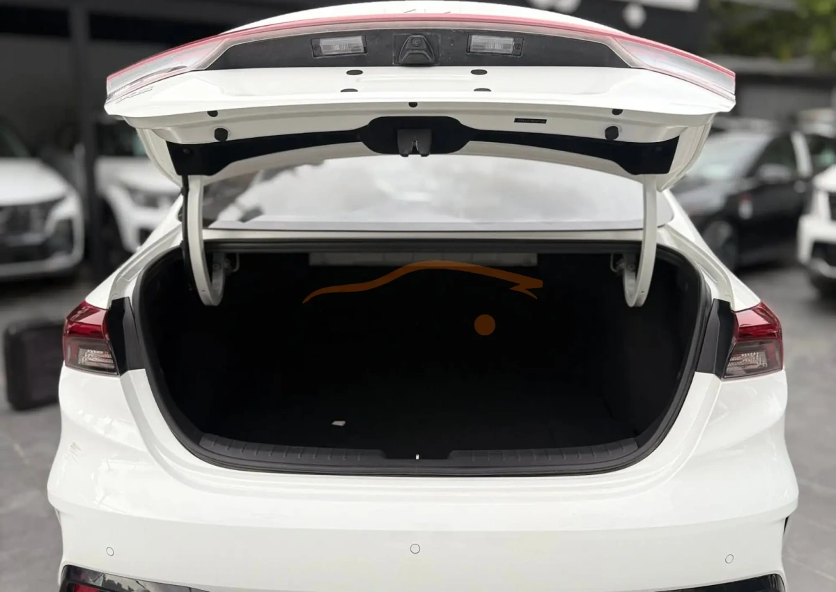 Kia K3 <span></span>