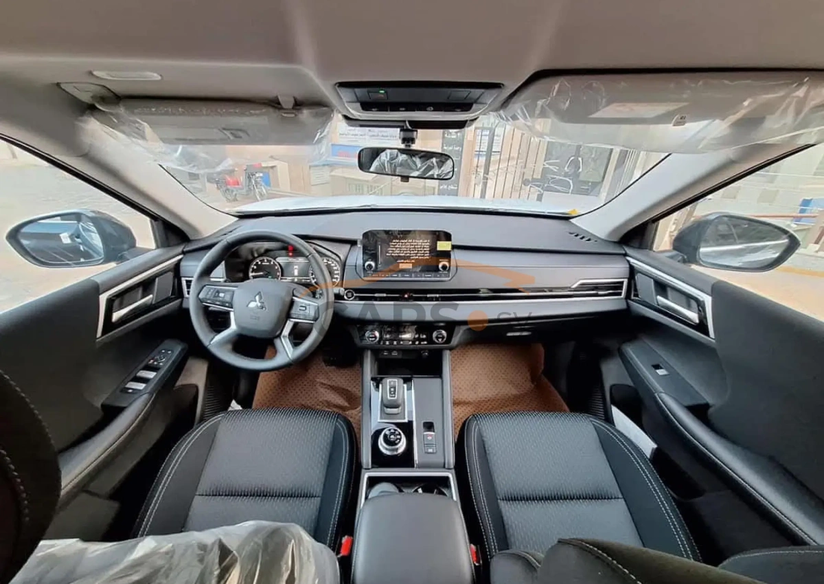 Mitsubishi Outlander <span></span>