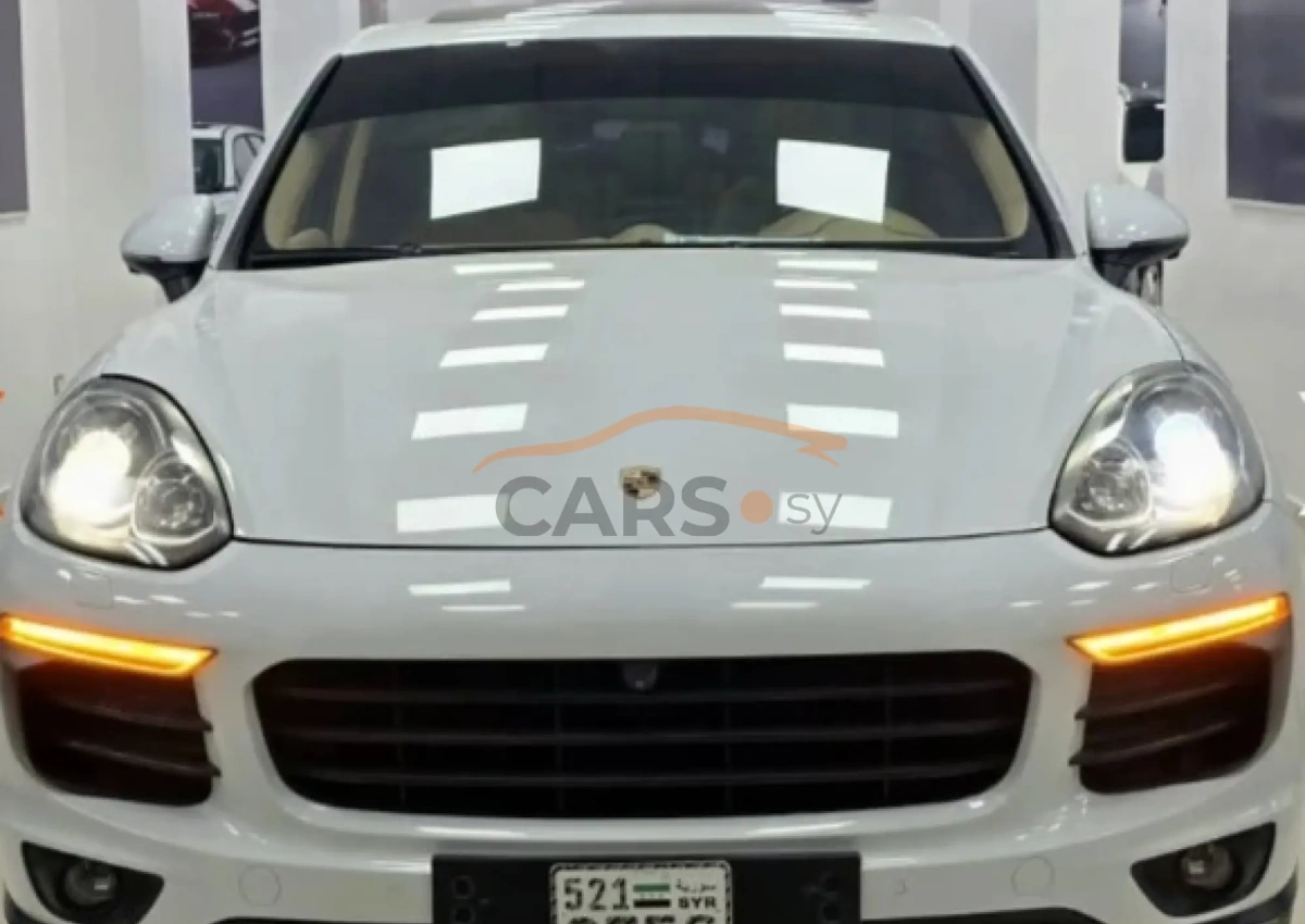 Porsche Cayenne <span></span>