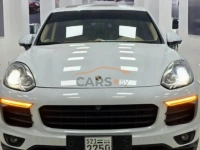 Porsche Cayenne <span></span>