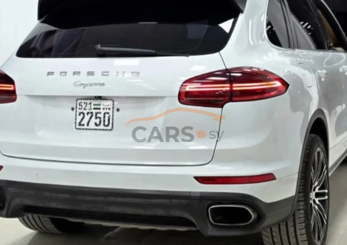 Porsche Cayenne <span></span>