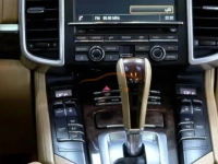 Porsche Cayenne <span></span>