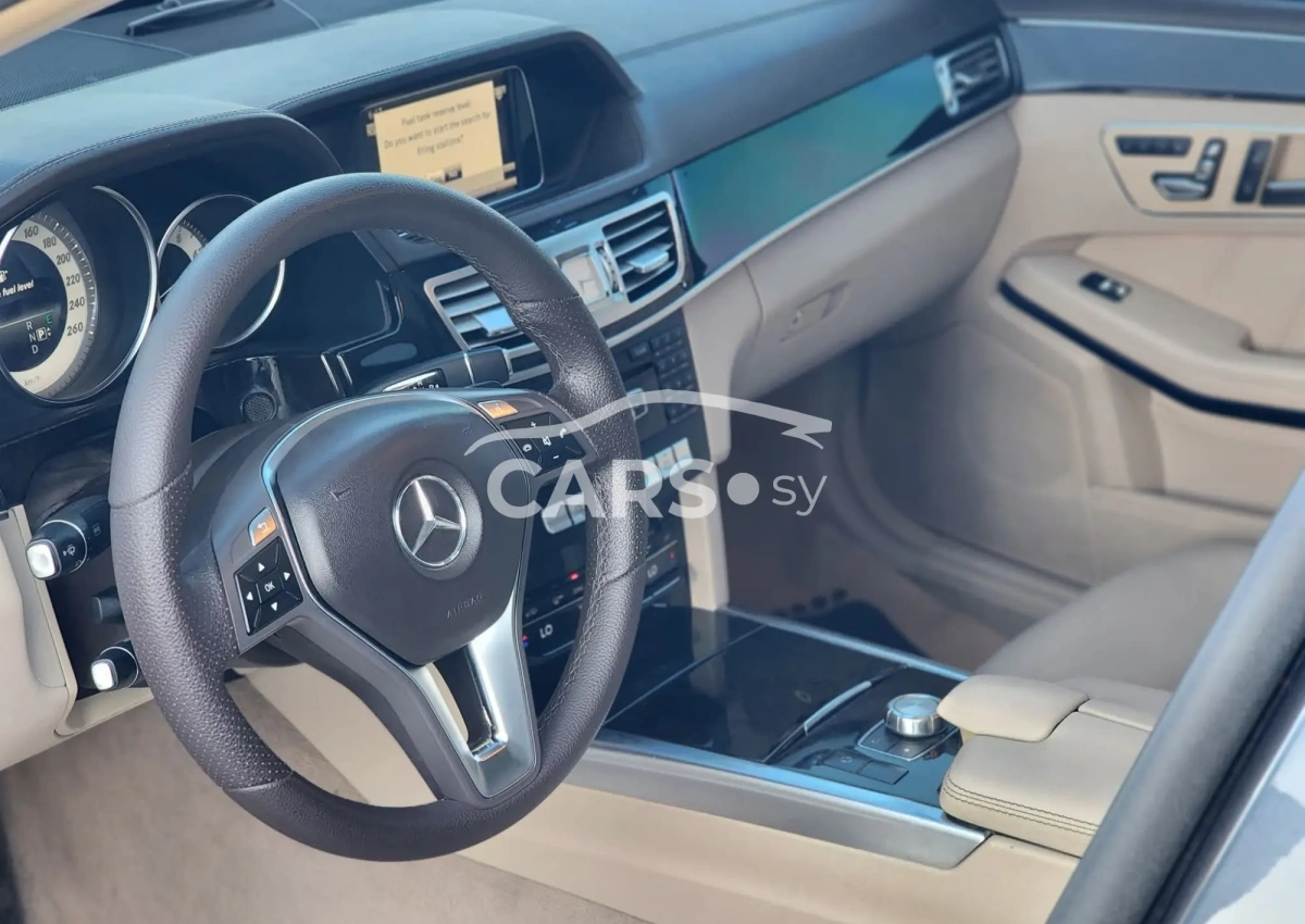 Mercedes-Benz E 300 <span></span>