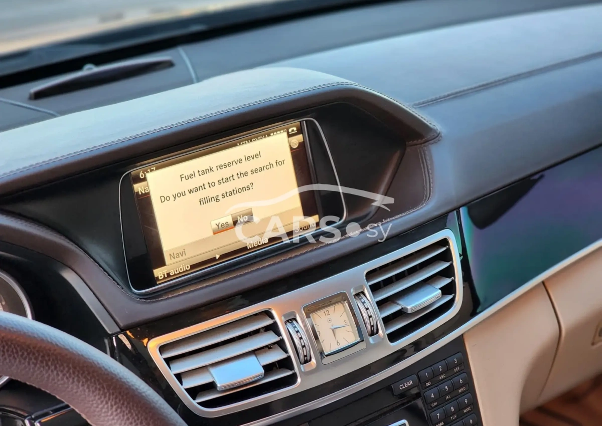 Mercedes-Benz E 300 <span></span>