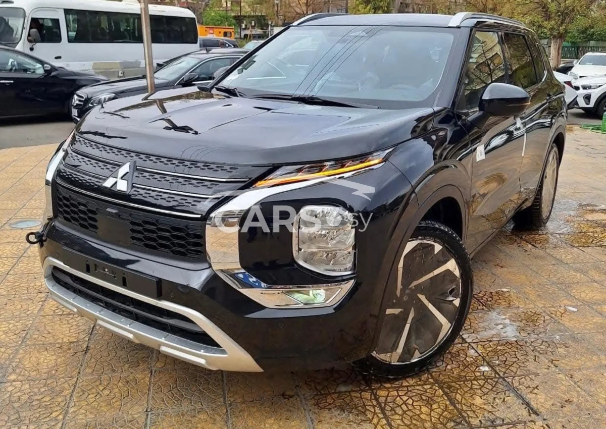 Mitsubishi Outlander <span></span>