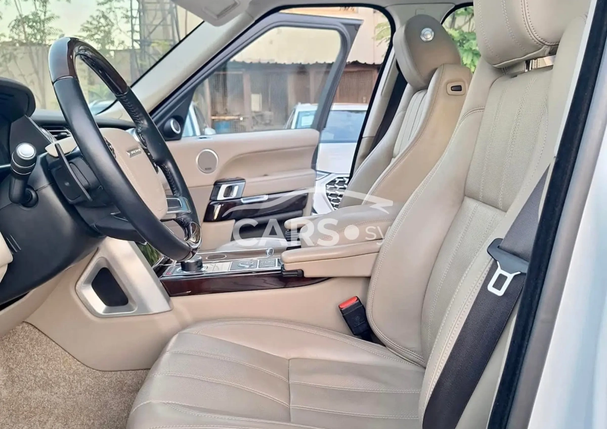 Rover 111 <span></span>