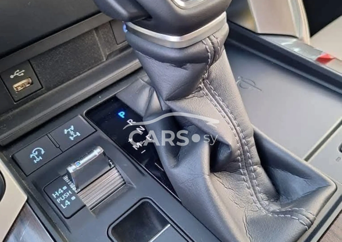 Toyota Land cruiser <span></span>