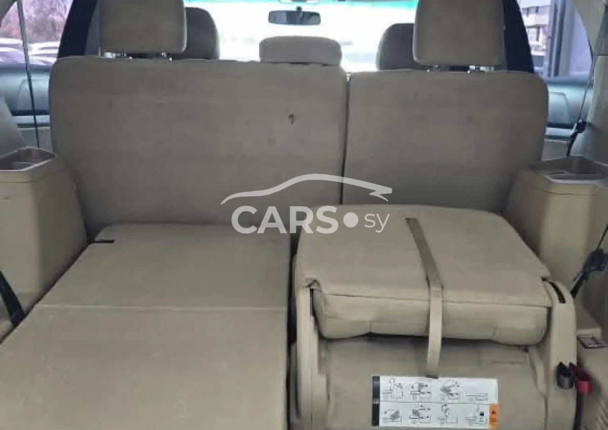 Ford Explorer <span></span>