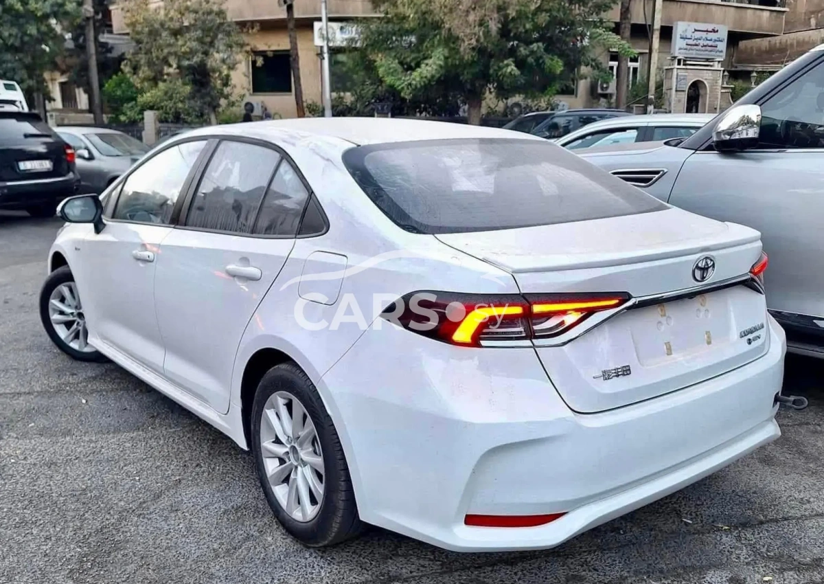 Toyota Corolla <span></span>