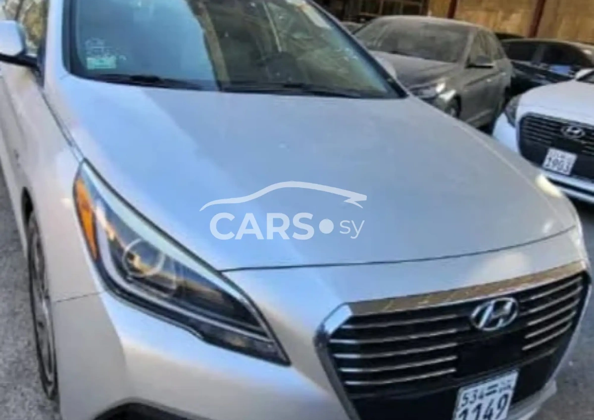 Hyundai Sonata <span></span>