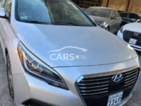 Hyundai Sonata <span></span>
