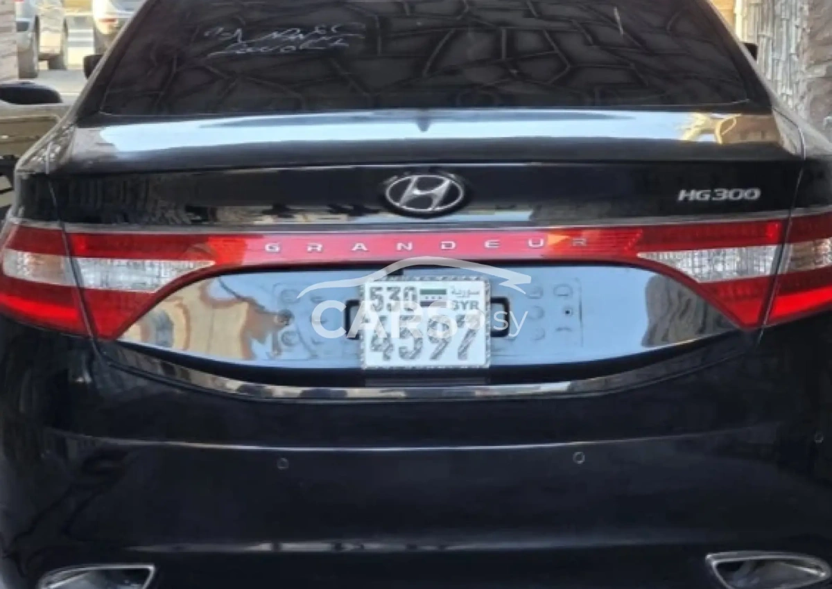 Hyundai Grandeur <span></span>