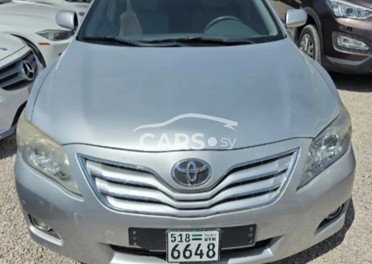 Toyota Camry <span></span>