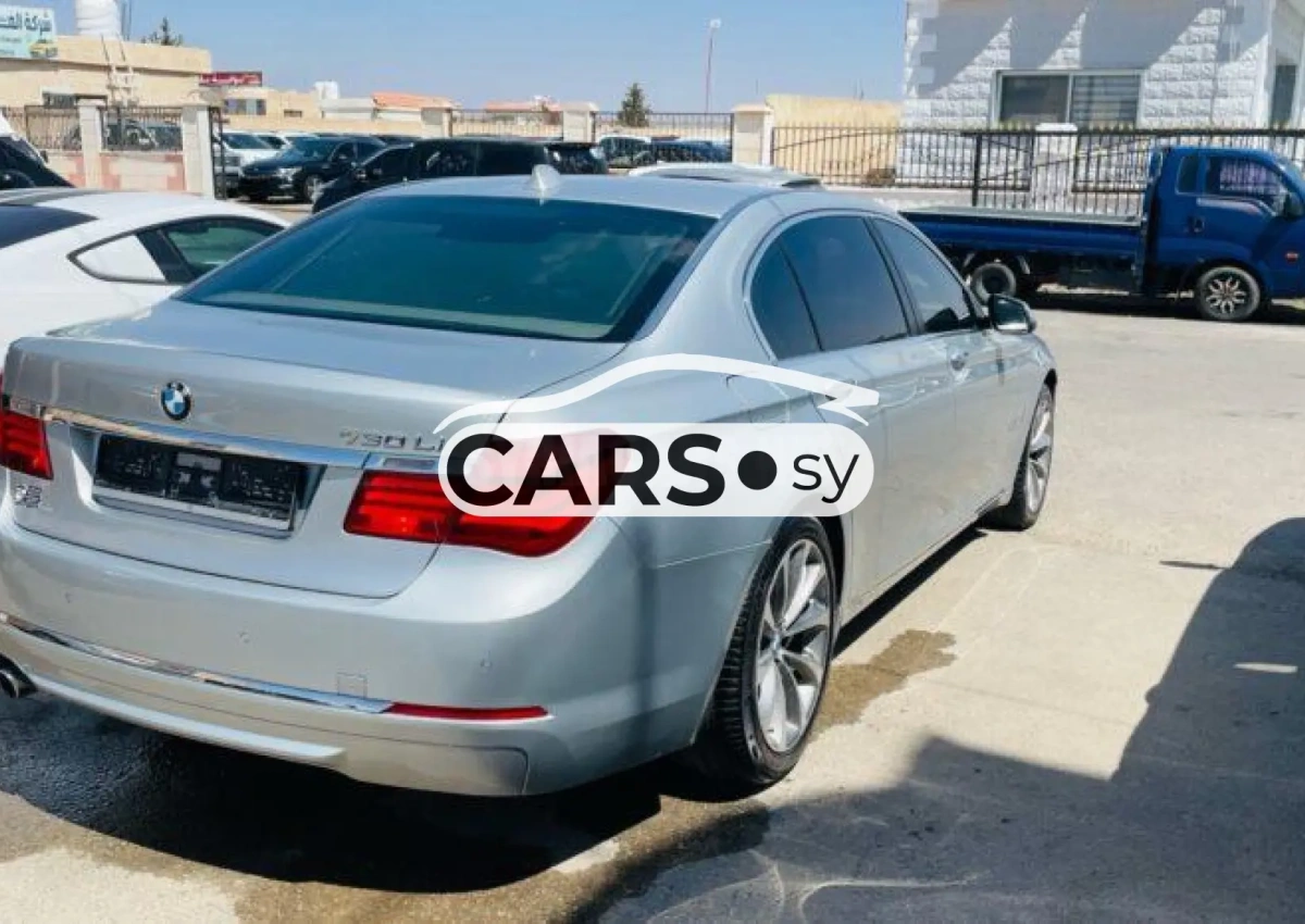 BMW 730