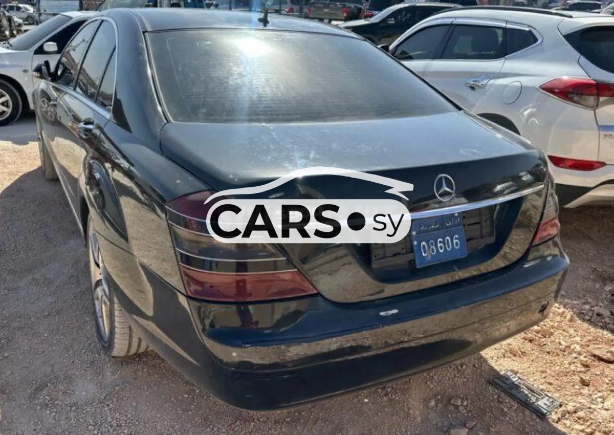 Mercedes-Benz S 500