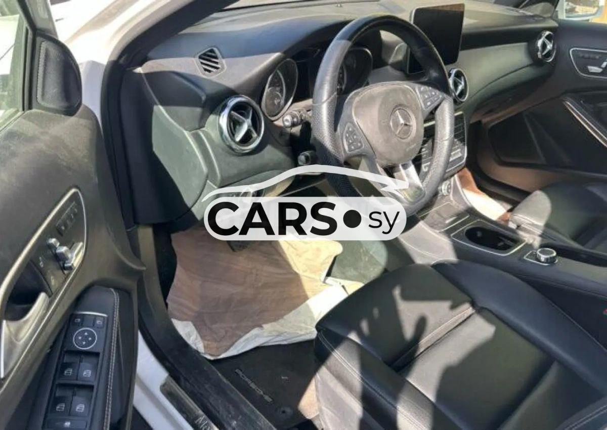 Mercedes-Benz GLA 250