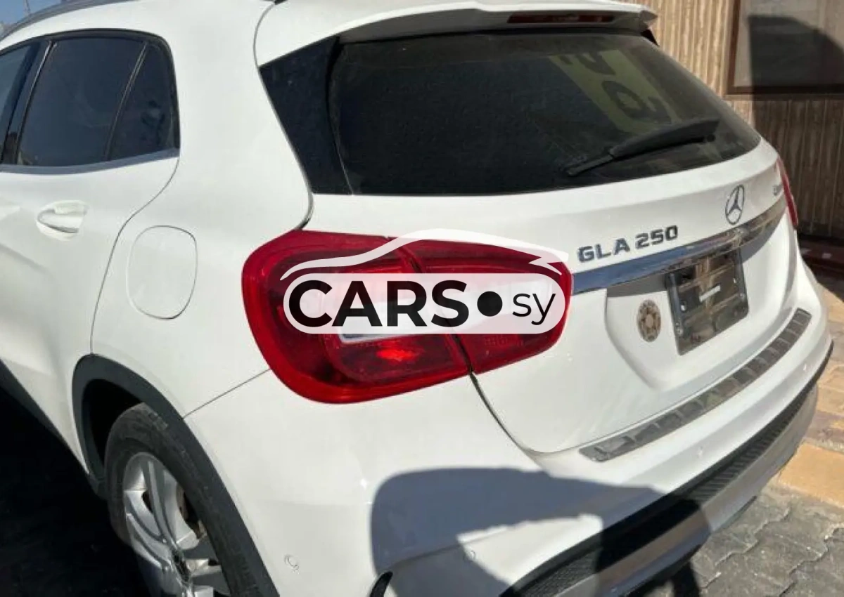 Mercedes-Benz GLA 250