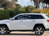 Jeep Cherokee <span></span>