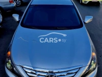 Hyundai Sonata <span></span>