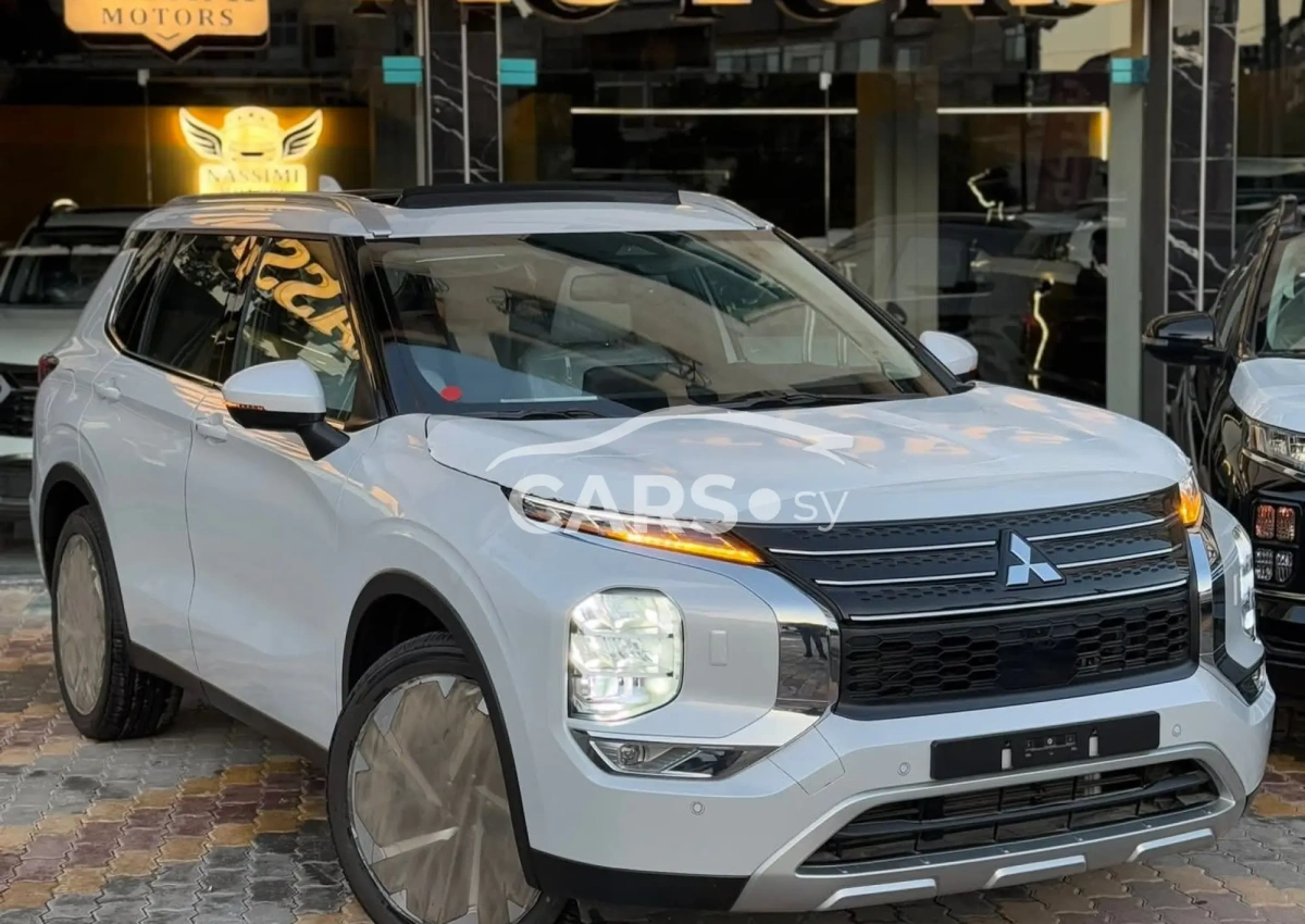 Mitsubishi Outlander <span></span>