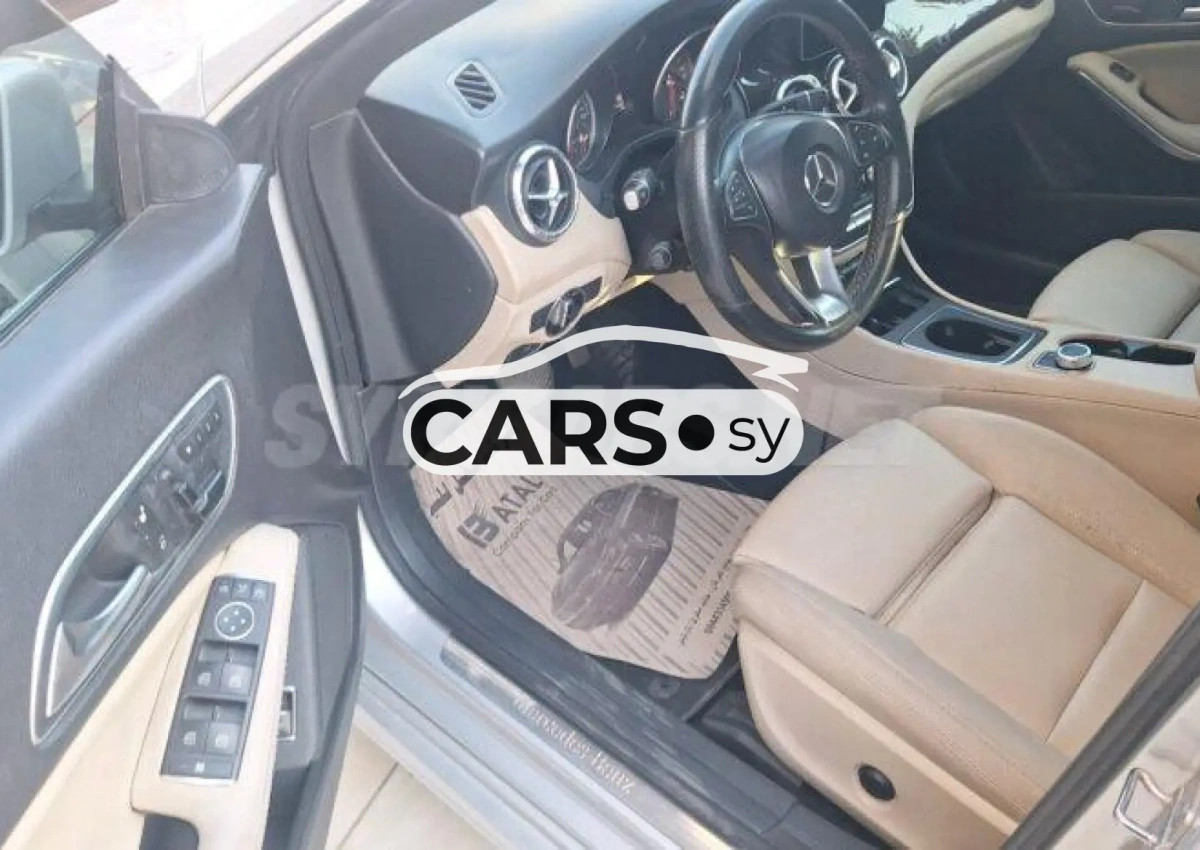 Mercedes-Benz CLA 250