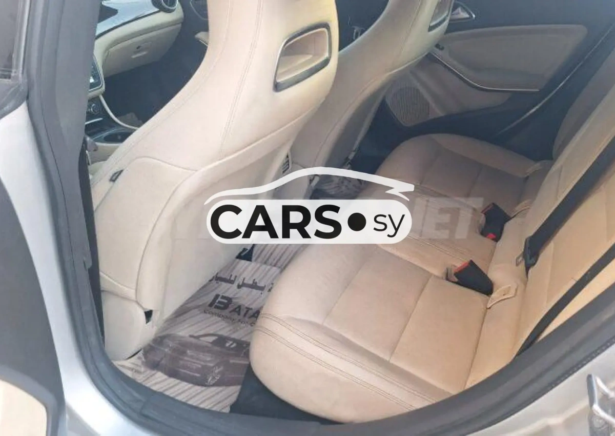 Mercedes-Benz CLA 250