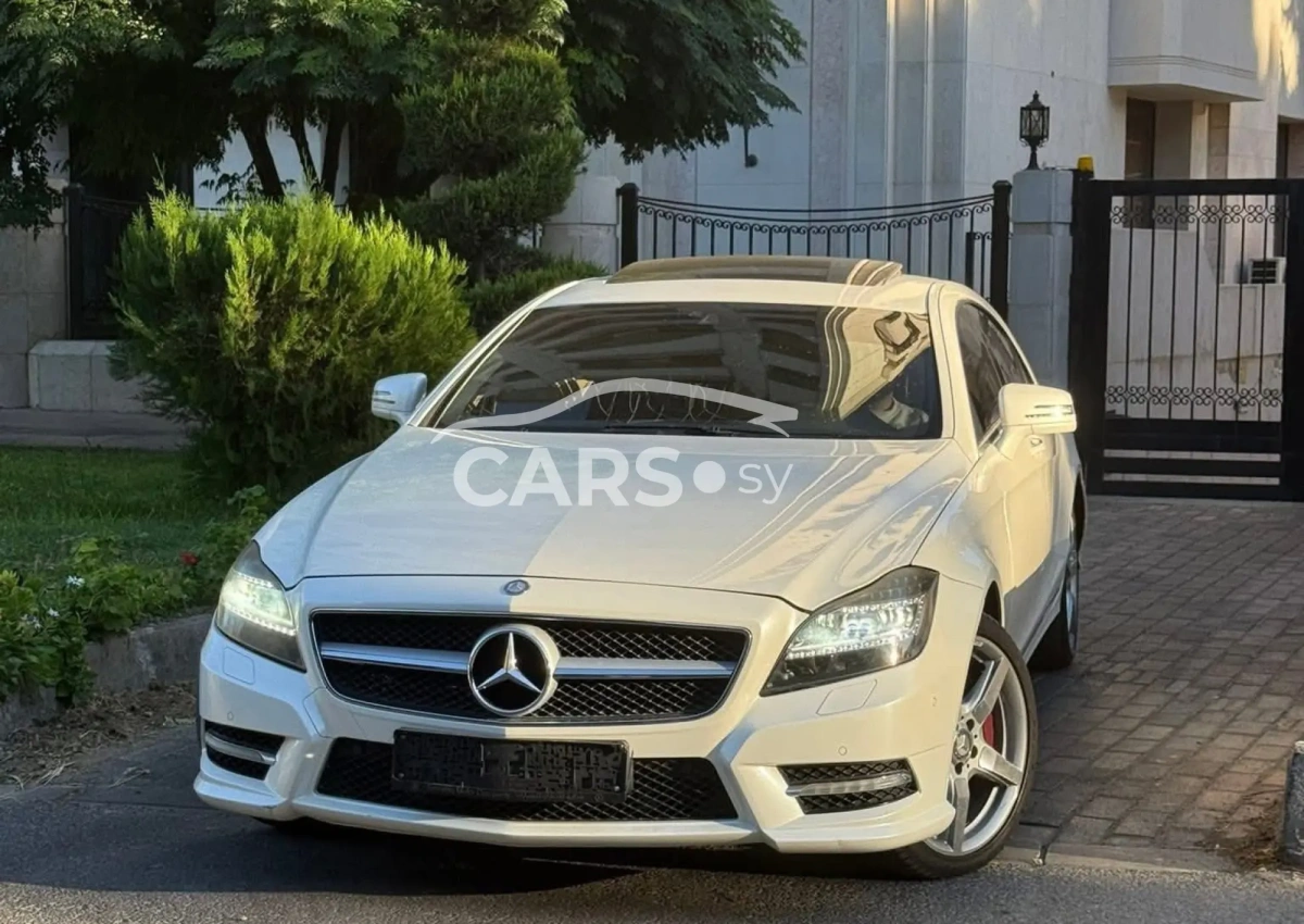 Mercedes-Benz CLS 500 <span></span>