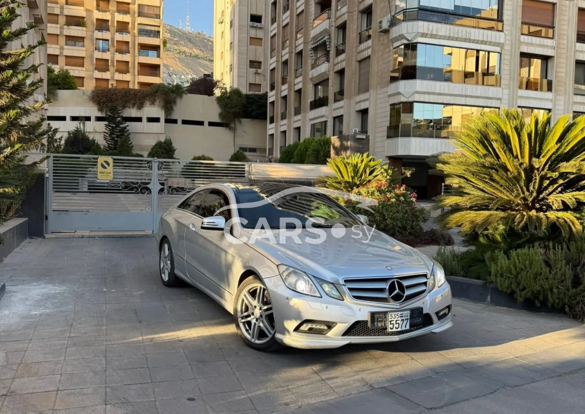 Mercedes-Benz E 350 <span></span>