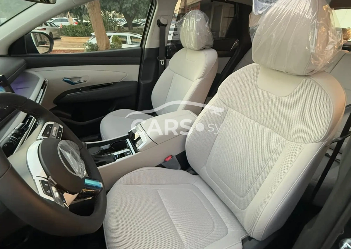 Hyundai Tucson <span></span>