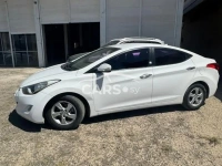 Hyundai Elantra <span></span>
