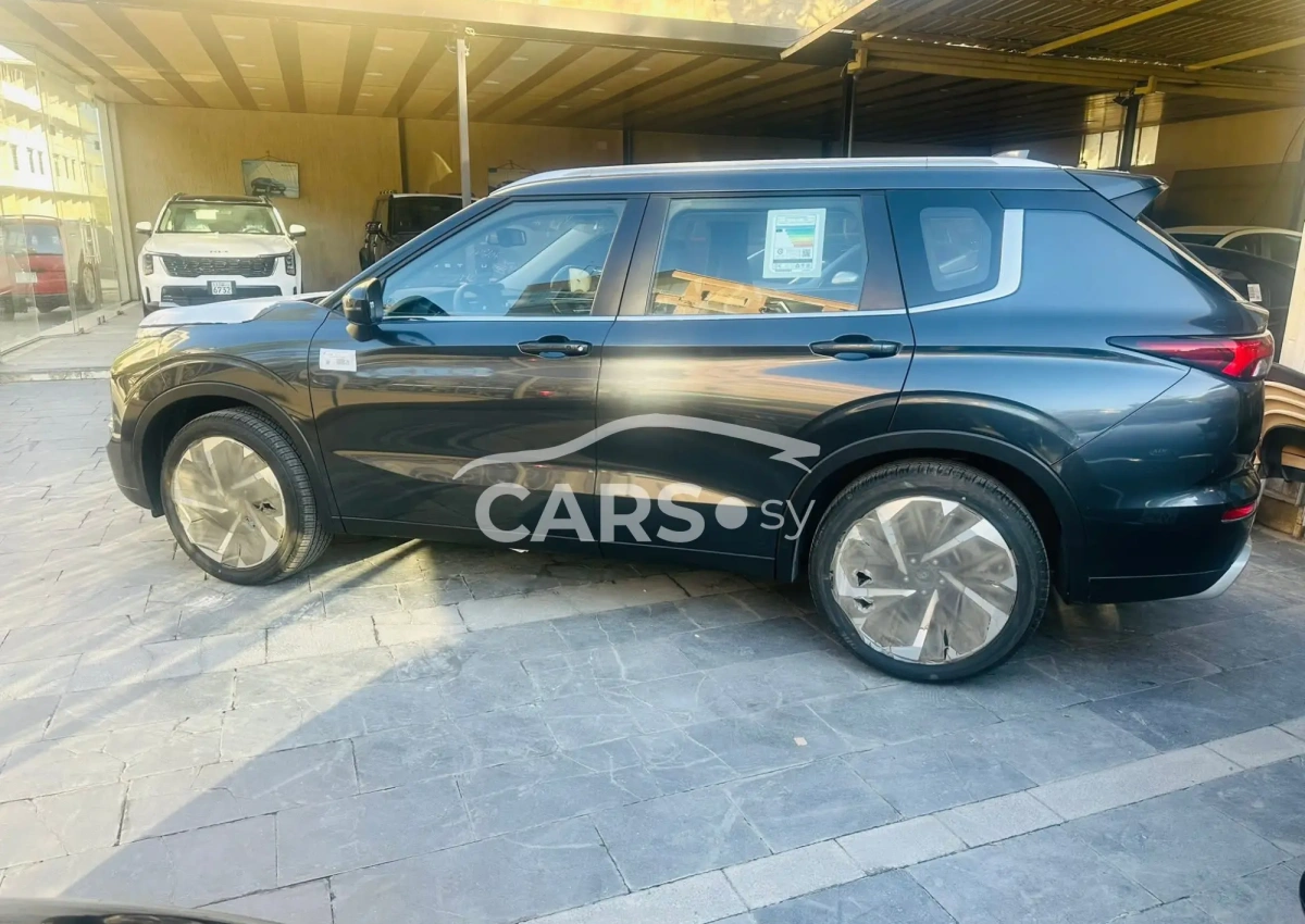 Mitsubishi Outlander <span></span>