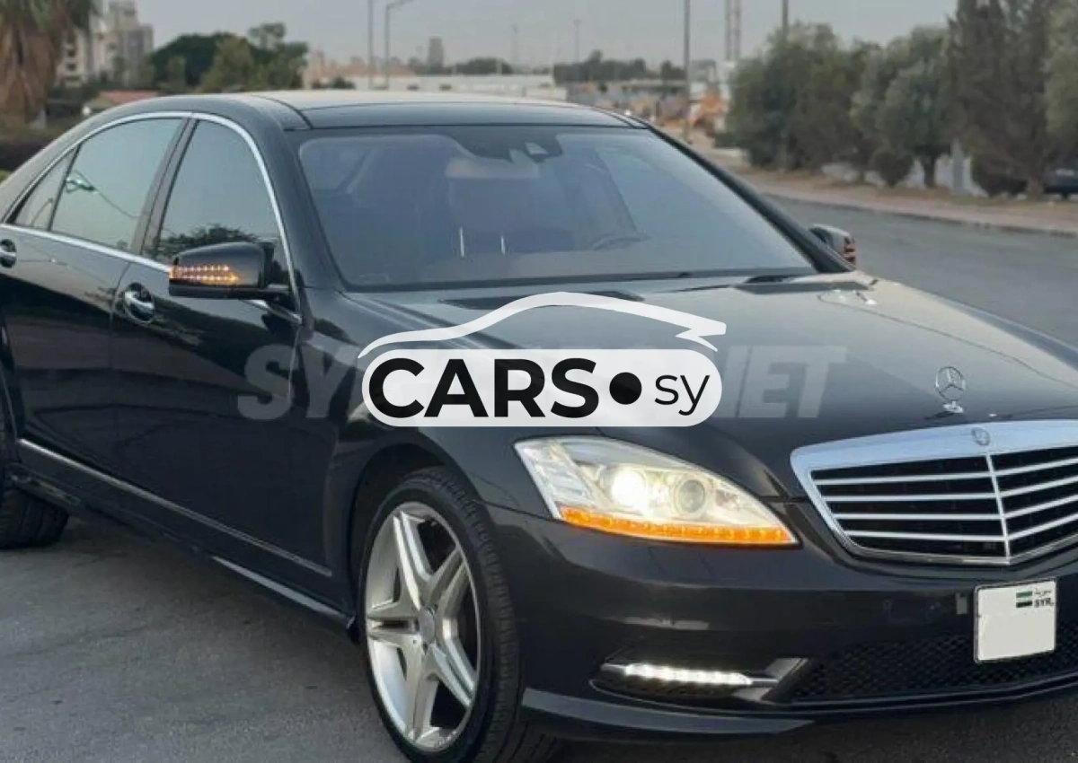 Mercedes-Benz S 550