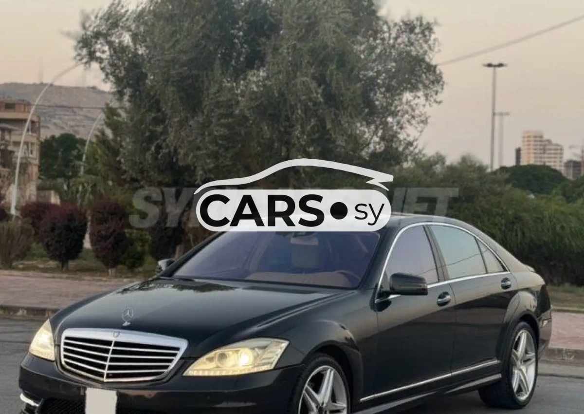 Mercedes-Benz S 550