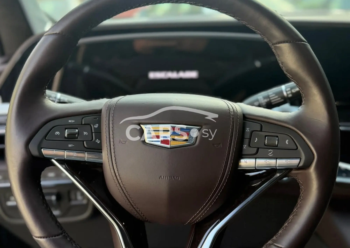 Cadillac Escalade <span></span>