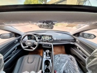 Hyundai Elantra <span></span>