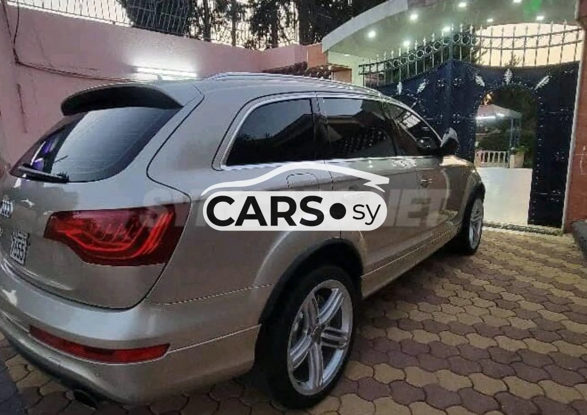 Audi Q7